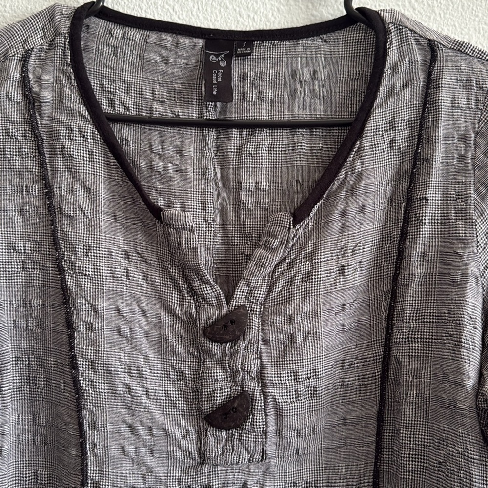 Focus Casual Life Linen Blend Lagenlook Textured V-neck Top Size Small - Picture 3 of 6